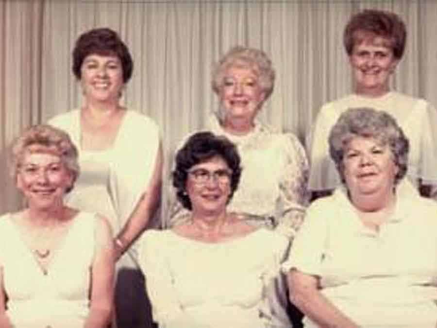 Sebastian Elks women posing for photo