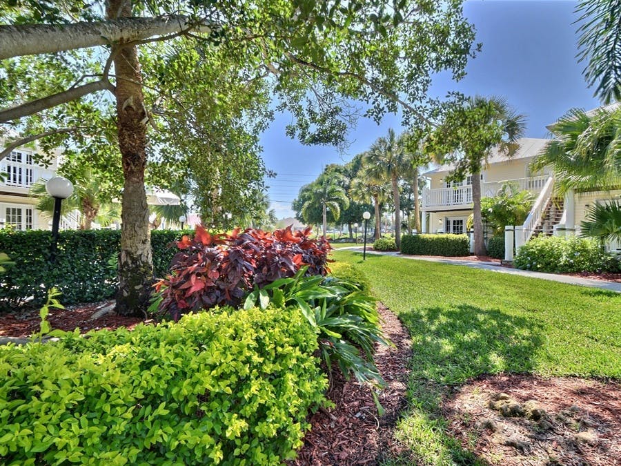 Cottage at Oyster Pointe and Oyster Bay Resort Sebastain, Florida cottages
