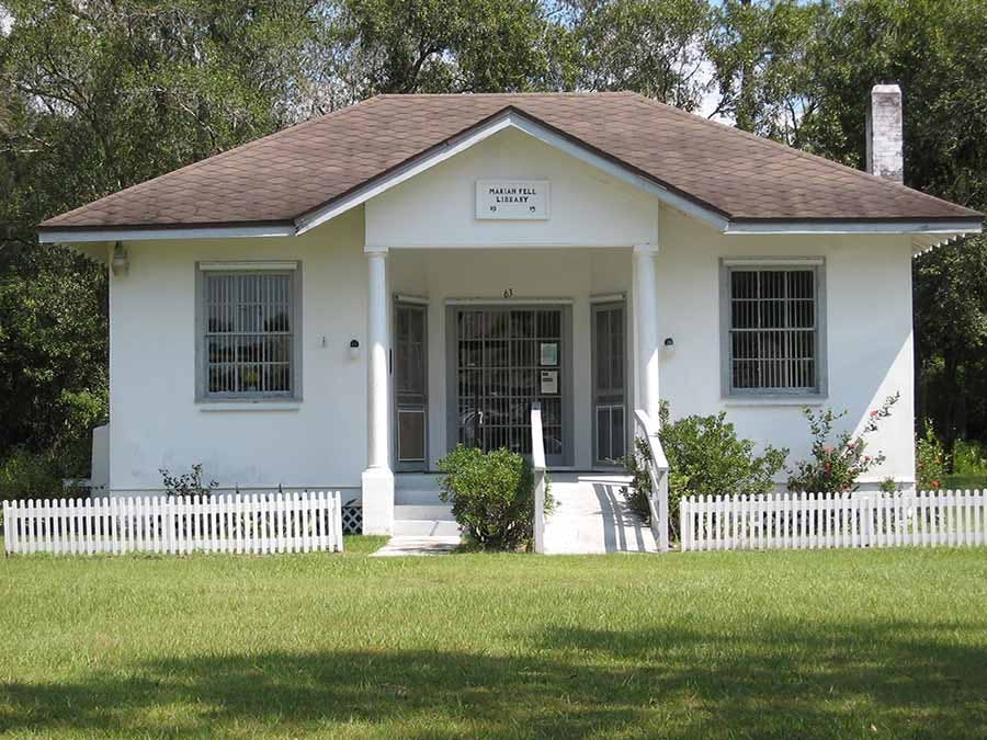 Library Fellesmere Florida